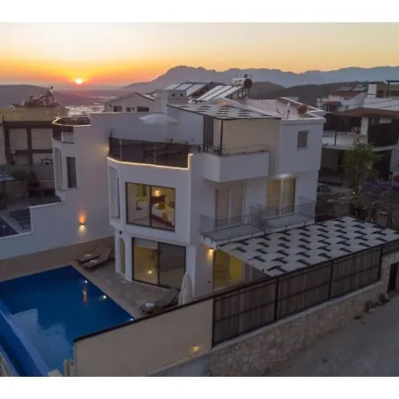 Kubra Akbel Kas Antalya Turkey 4*